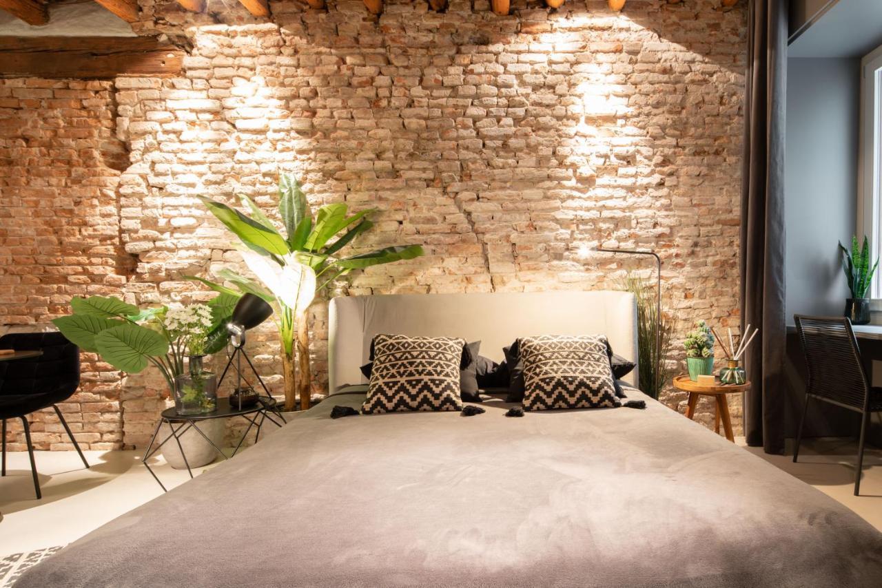 Officine Cavour Piazza Cavour Apartment